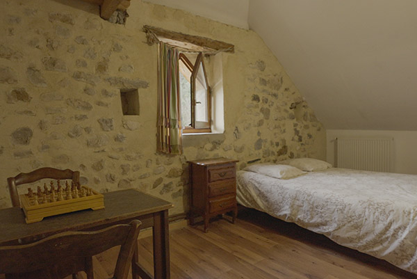 salle à manger et bar du gîte d'Archiane